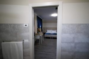 monolocale_con_cucina_affitti_brevi_castelfranco_veneto_-_home_hotel_castelfranco-72